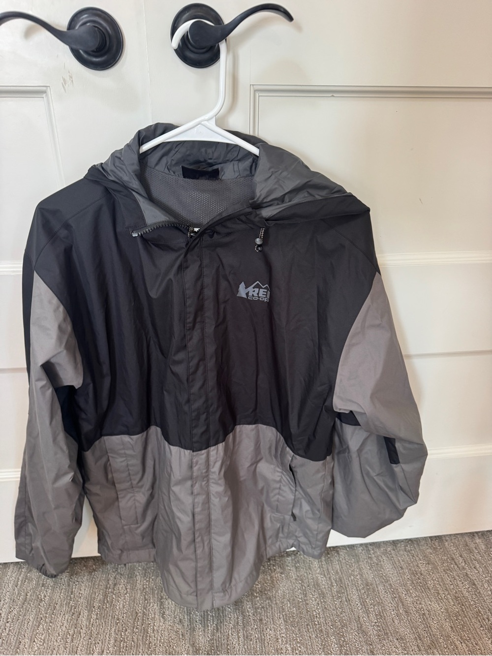 Rei Men's Black & Gray Waterproof Hooded Jacket